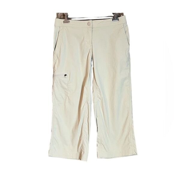 L.L.Bean light cream capri pants. - Picture 1 of 11